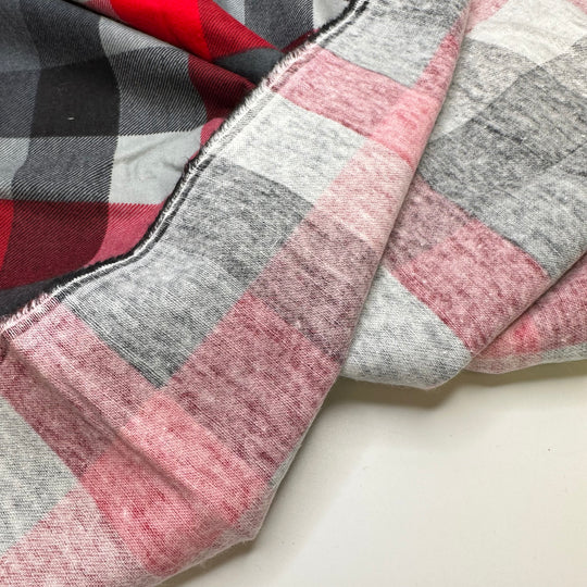 Checking The Red Box - Flanel Cotton Woven - Black/Red Plaid - 2.15M Bundle