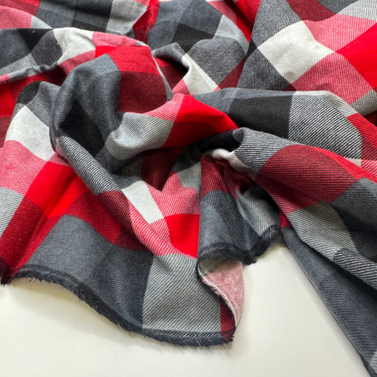 Checking The Red Box - Flanel Cotton Woven - Black/Red Plaid - 2.15M Bundle