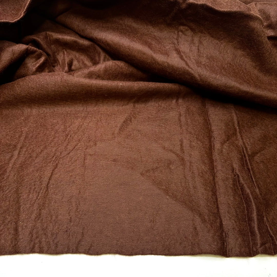 Snuggles With My Labrador - Felt Wool Blend Woven - Brown - 2M Bundle