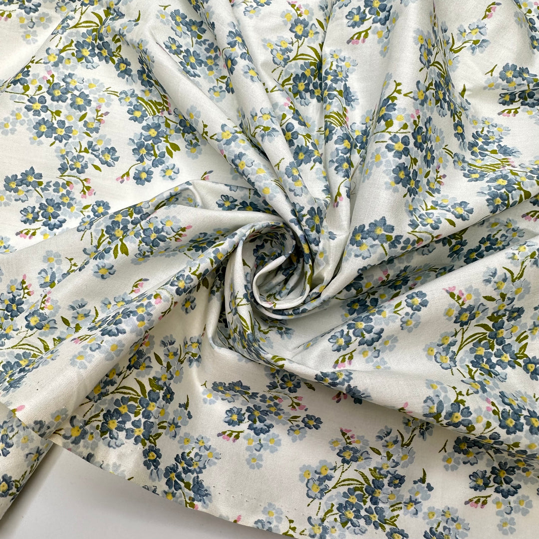 Bringing Him Flowers - Cotton Blend Woven - White Multi Floral - 2.7M Bundle