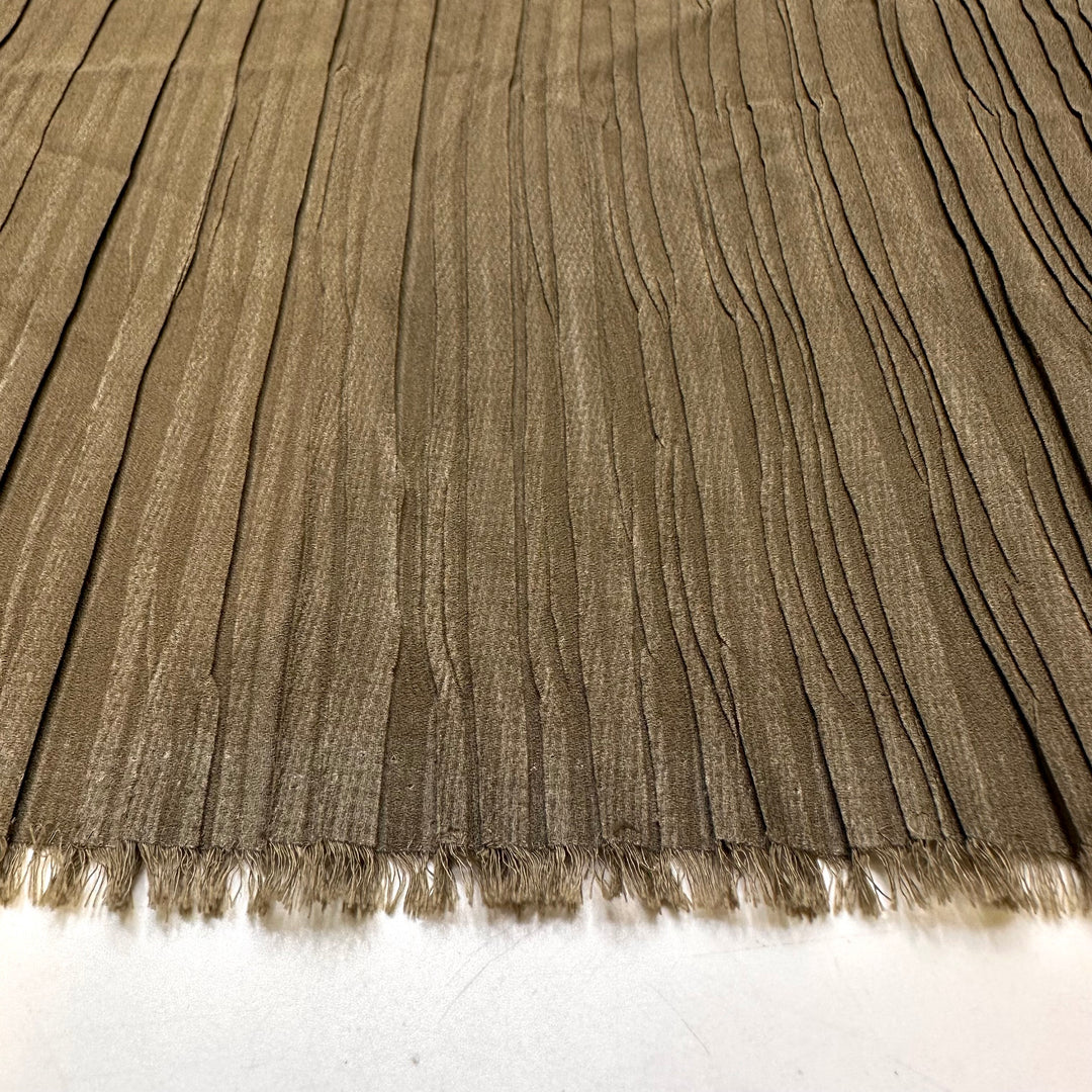 Reporting To Sargent Glamour - Pleated Crepe Polyester Blend Woven - Green - 2.4M Bundle