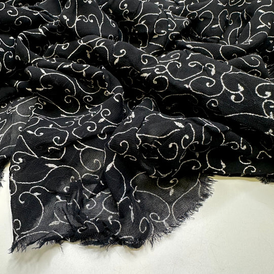 Graffiti In The Garden - Cotton Blend Woven - Black/Silver Floral - 1.9M Bundle
