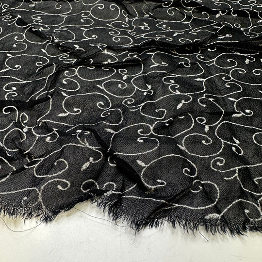 Graffiti In The Garden - Cotton Blend Woven - Black/Silver Floral - 1.9M Bundle