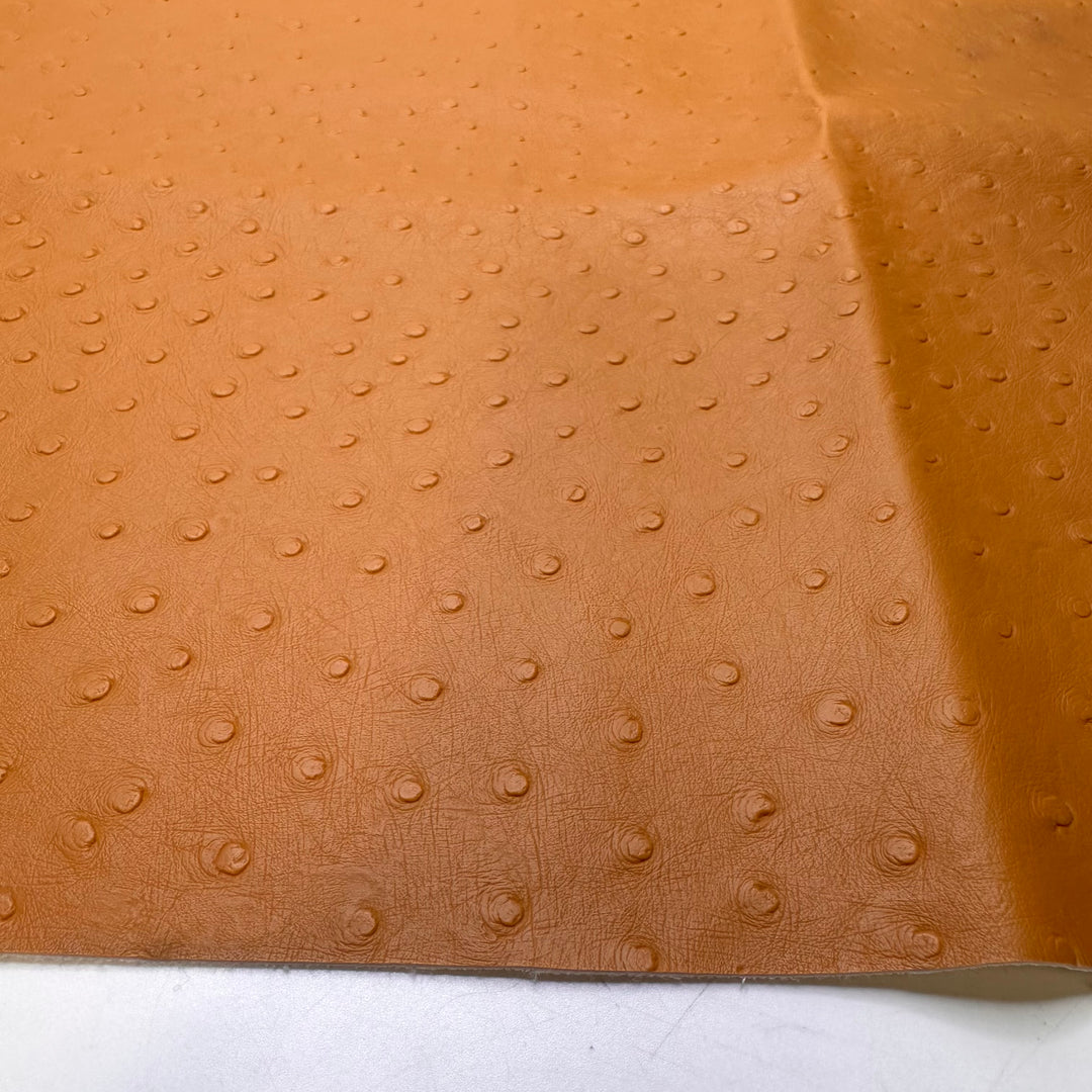 Goosebumps - Waterproof Vinyl PVC Blend Woven - Light Brown - 0.7M Bundle