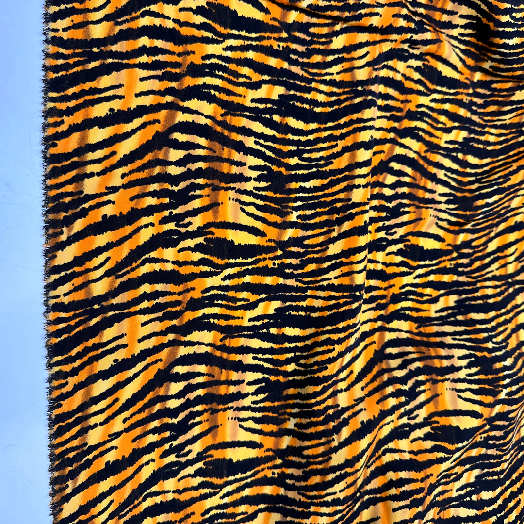 UB - Ggrrrreeeaaattttttt - Poly Woven - Black/Orange Animal Print - 1.85M Bundle