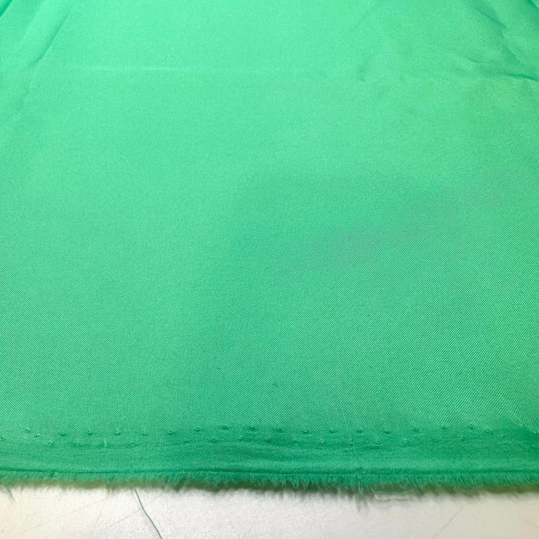 Going To The Aquarium - Polyester Blend Woven - Light Green - 2.1M Bundle