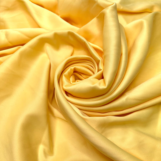 Craving Lemonade - Polyester Blend Woven - Light Yellow - 1.15M Bundle