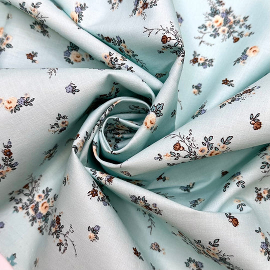 Granny Lornas Garden - Cotton Woven - Light Blue Multi Floral - 1.4M Bundle