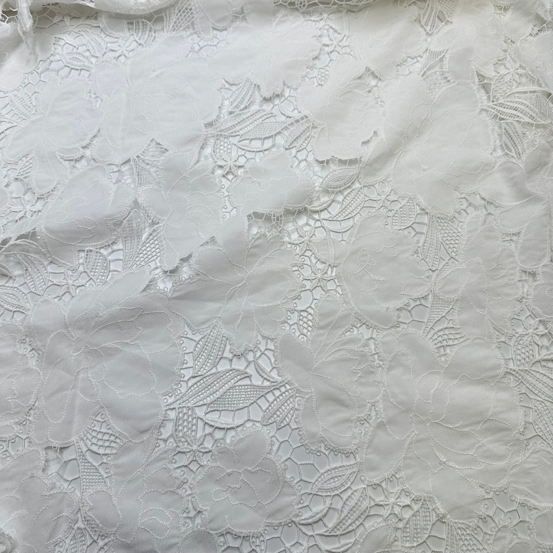 Knowing In An Instant - Scalloped Edge Lace Polyester Blend Woven - Off White Floral - Bundles