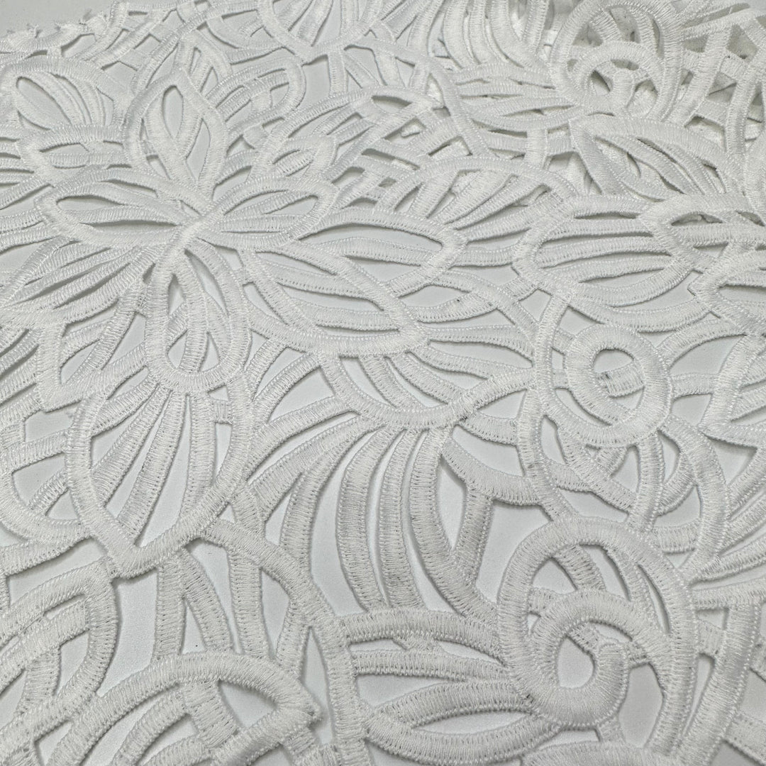 Walking The Path Together - Polyester Blend Woven - White Floral - 0.5M Bundle