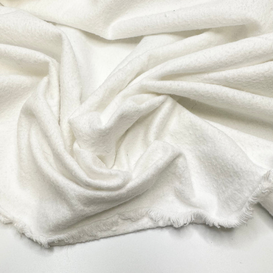Dusting Of Icing Sugar - Flanel Cotton Blend Woven - White - 1.4M Bundle