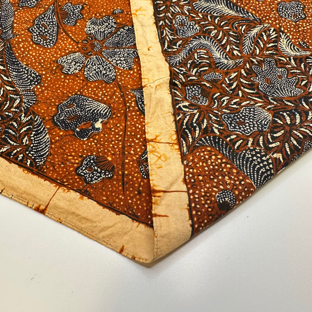 Peace And Quiet In The Garden - Batik Cotton Woven - Navy/Brown Floral - 0.95M Bundle