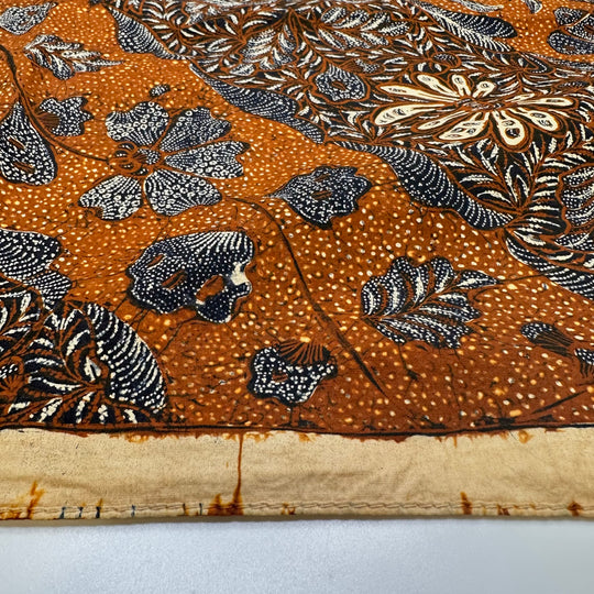 Peace And Quiet In The Garden - Batik Cotton Woven - Navy/Brown Floral - 0.95M Bundle