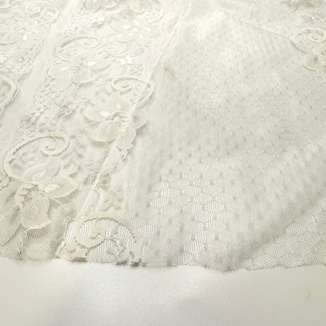 UB - Morning Dew In The Garden - Lace Poly Knit - White Floral - 3M Bundle