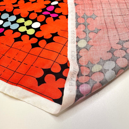 UB - Retro Game Shows - Natural Blend Woven - Orange Multi Geometric - 2.5M Bundle