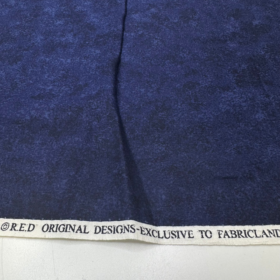 Eating Fresh Blueberries - Cotton Woven - Dark Blue - 2M Bundle