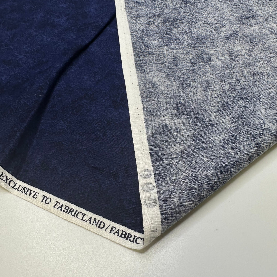 Eating Fresh Blueberries - Cotton Woven - Dark Blue - 2M Bundle