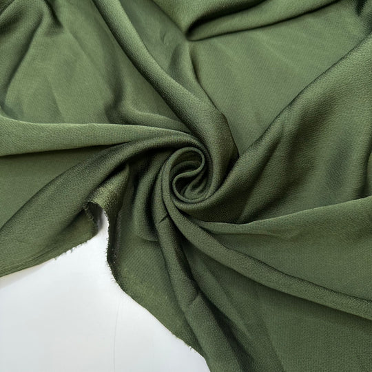 Make Them Green With Envy - Crinkle Sateen Poly Woven - Green - 1.3M Bundle