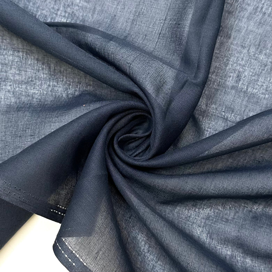 Staying Cool In The Sun - Cotton Blend Woven - Grey/Navy - 1.3M Bundle