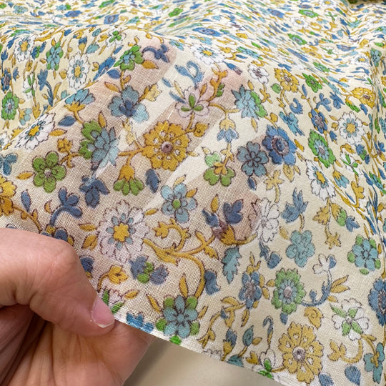 Having A Child - Cotton/Poly Woven - Cream Multi Floral - 3.25M Bundle