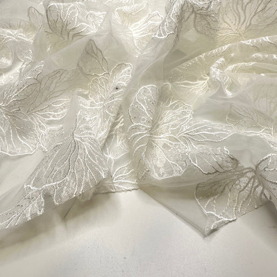 Turning A New Leaf - Embroidered Poly Woven - White Floral - 0.95M Bundle