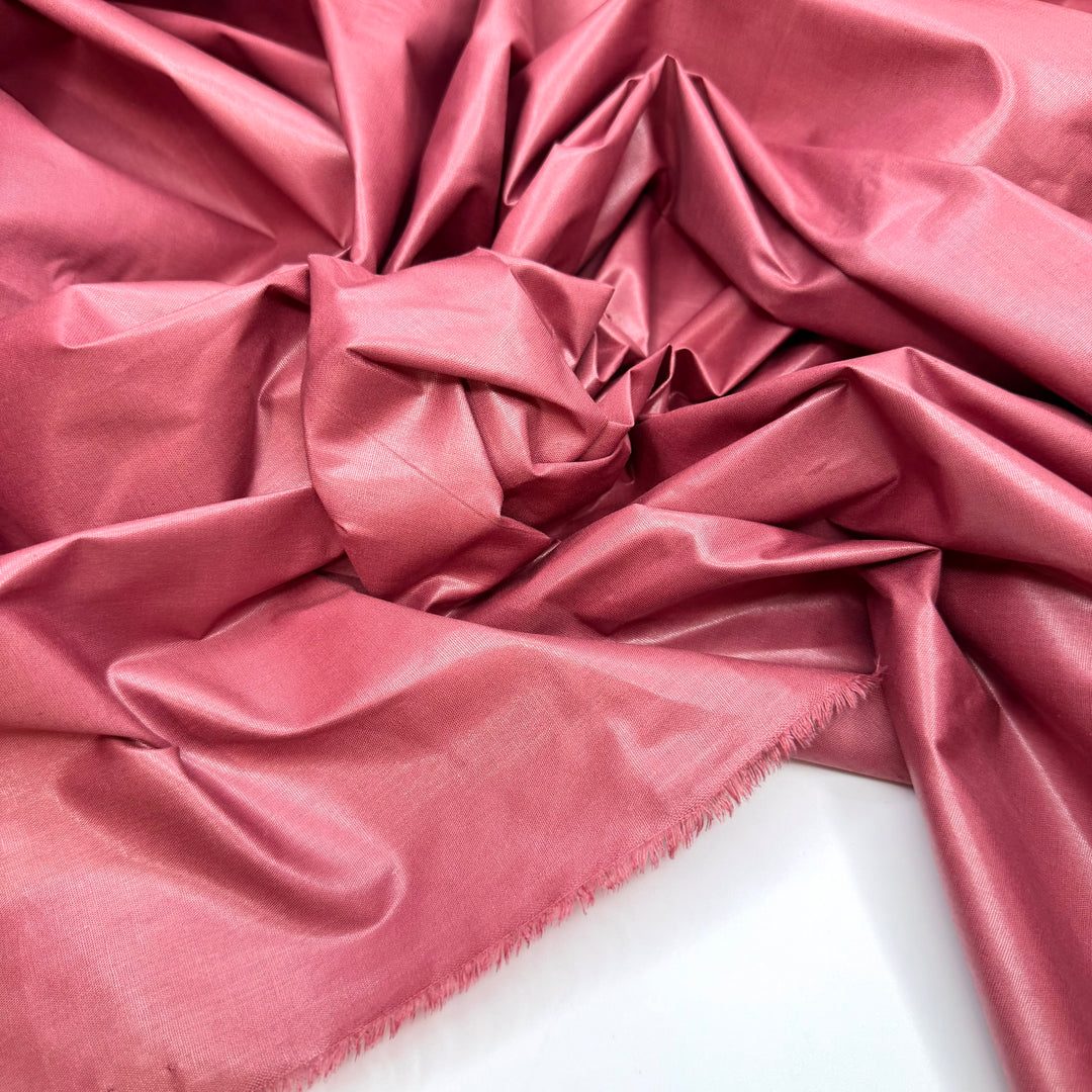 Feeling The Seasons Change - Shiny Finish Poly/Cotton Woven - Dark Pink - 2.6M Bundle