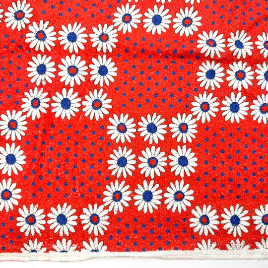 Pop Quiz At The Beach - Vintage Terry Towel Cotton Knit - White/Red Floral - 1.7M Bundle