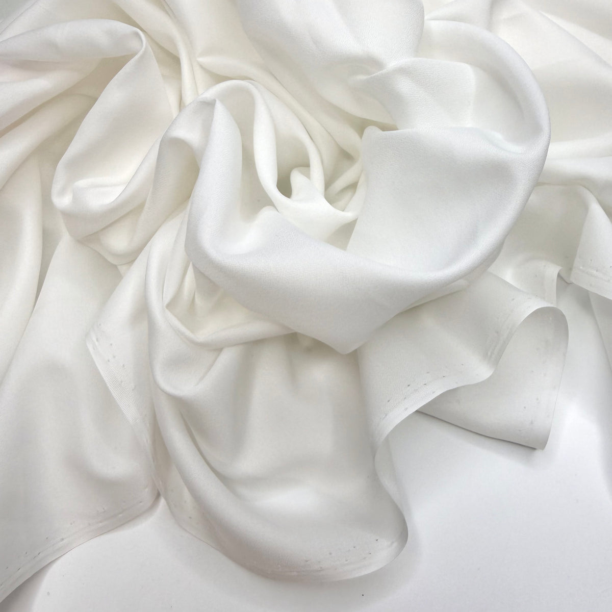 The Parents Get To Have A Break - Crepe Polyester Blend Woven - White - 1.95M Bundle