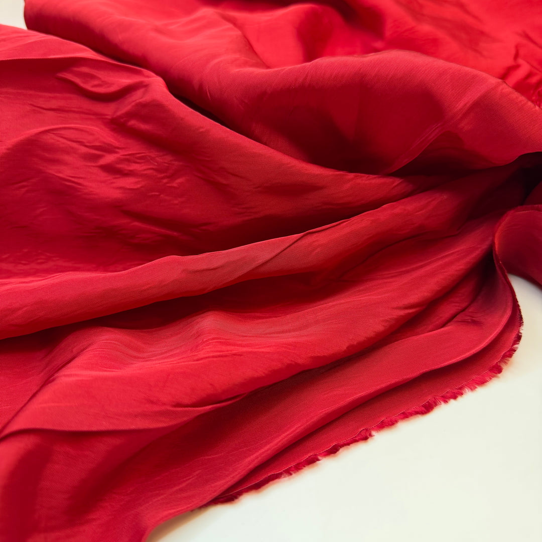 Classic Red Lip - Taffeta Poly Woven - Red - 2.9M Bundle