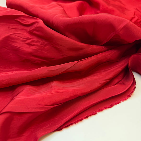 Classic Red Lip - Taffeta Poly Woven - Red - 2.9M Bundle