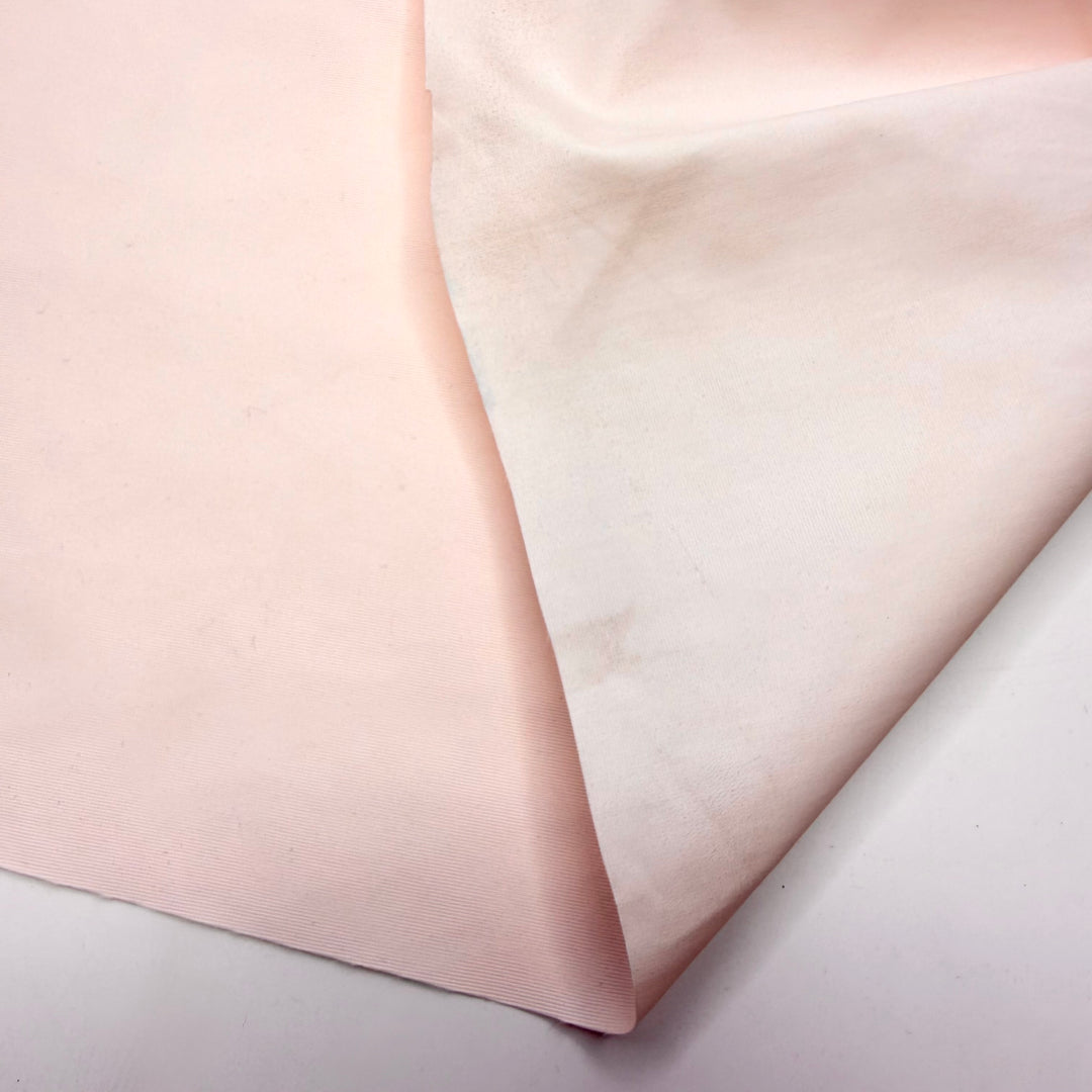 All About That Baste - Waterproof Vinyl PVC Blend Woven - Light Pink - 1.3M Bundle