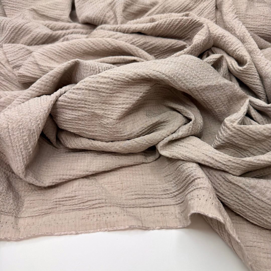 Season The Day - Embossed Rayon/Linen Woven - Light Grey - 0.85M Bundle