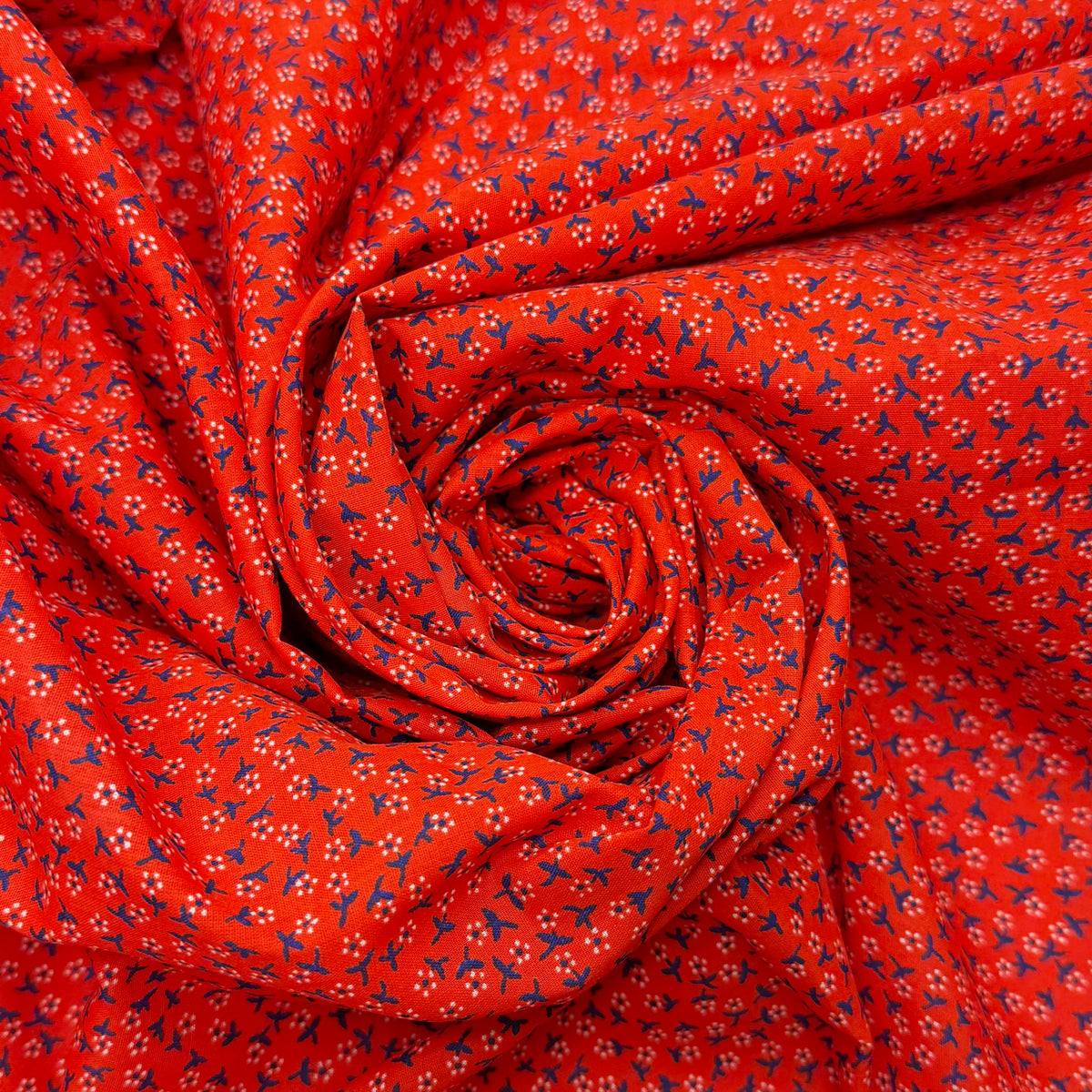 Turkey-tastic - Vintage Cotton Woven - Red/Navy Floral - 2.9M Bundle
