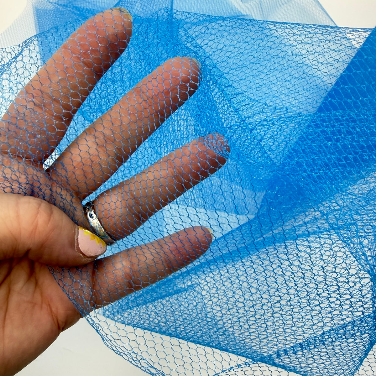 Cinderella Hip Poof - Tulle Poly Knit - Blue - 1.5M Bundle