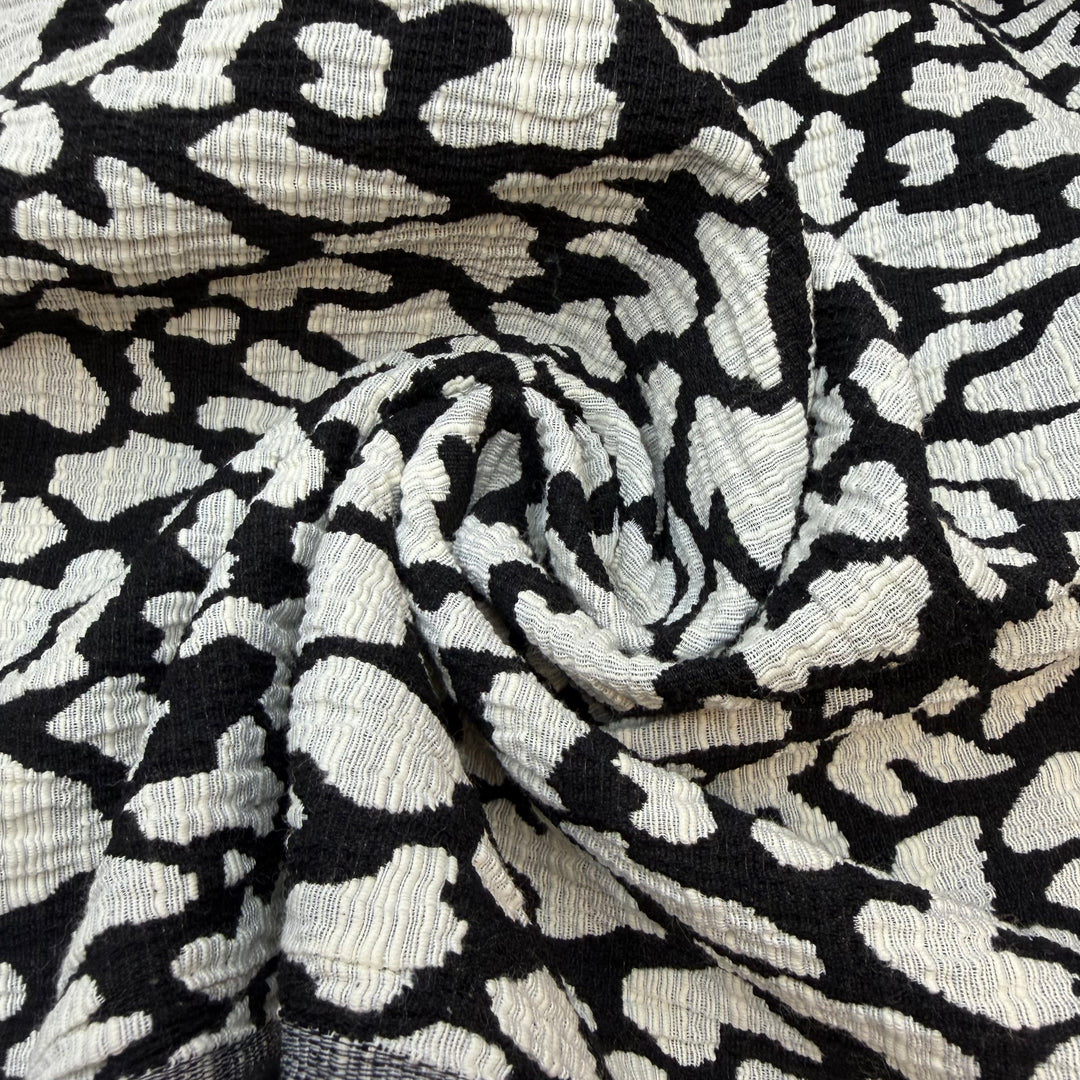Mod Graphic Prints - Jacquard Poly/Cotton Woven - Black/White Abstract - 3.5M Bundle
