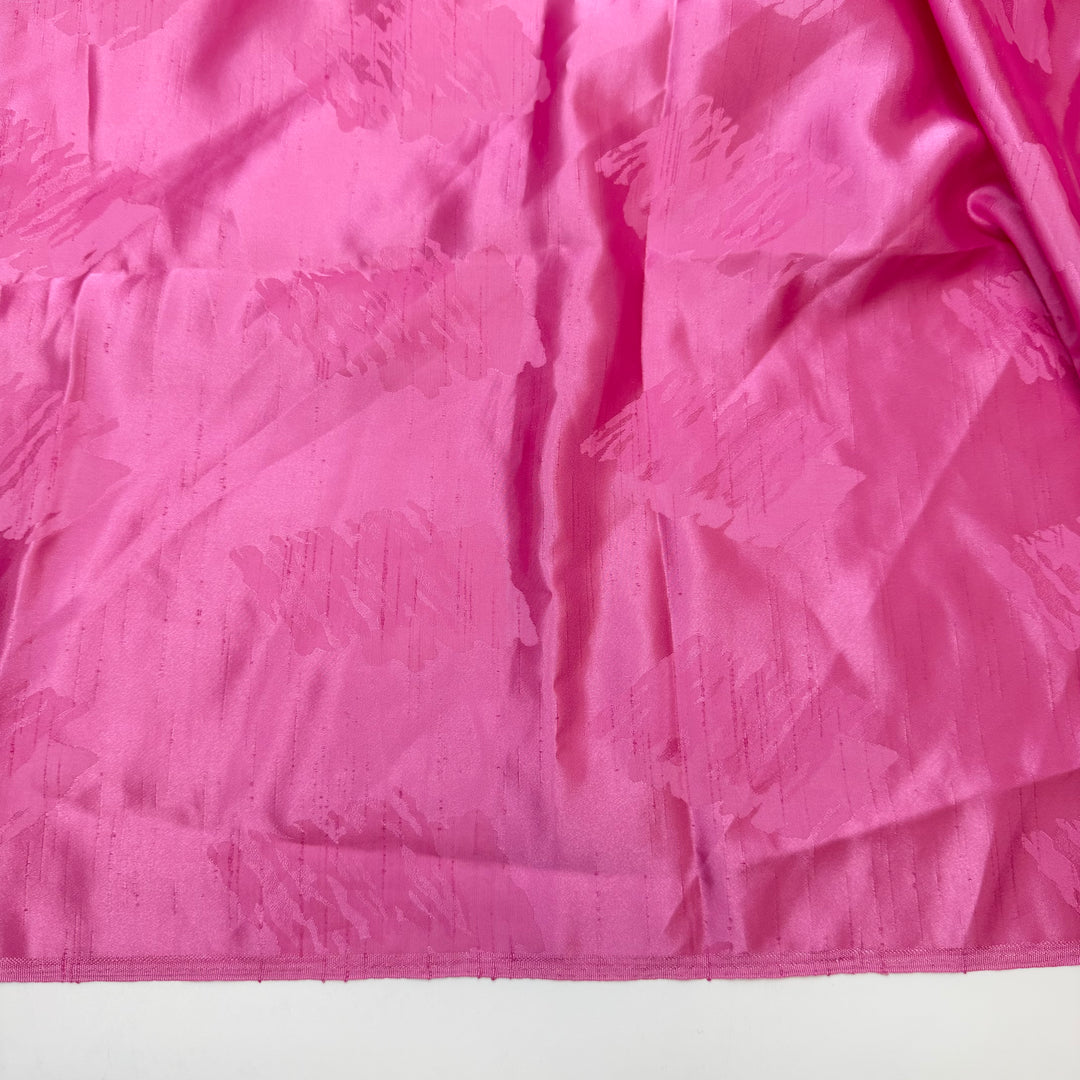 Splash Of Lust - Vintage Jacquard Poly Woven - Pink - 1.75M Bundle