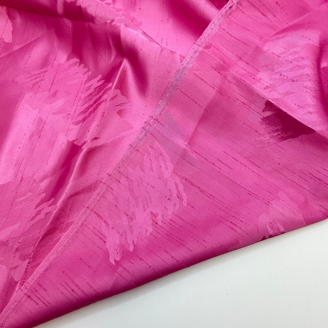 Splash Of Lust - Vintage Jacquard Poly Woven - Pink - 1.75M Bundle