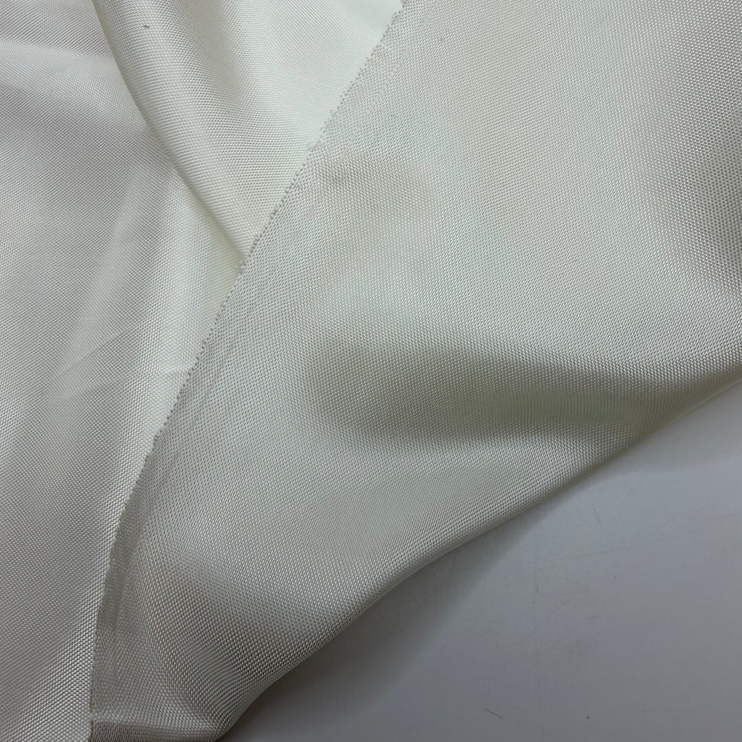 Brilliant Smile - Satin Polyester Blend Woven - Off White - 1.55M Bundle