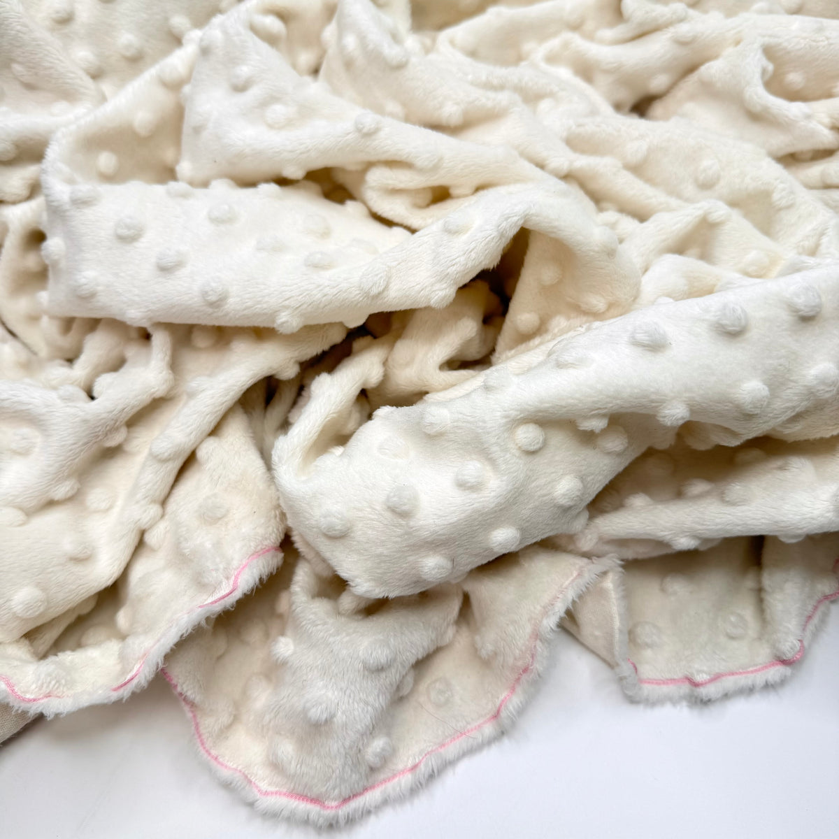 Pass The Popcorn - Embossed Dots Minky Polyester Blend Knit - Light Cream - 2M Bundle