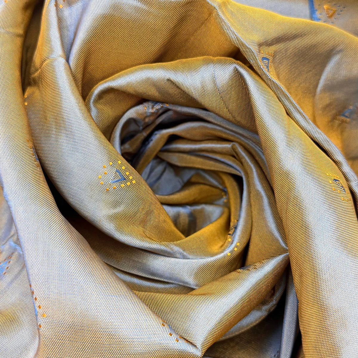 Potion Mistress - Iridescent Jacquard Cotton Blend Woven - Blue/Orange Geometric - 1.6M Bundle