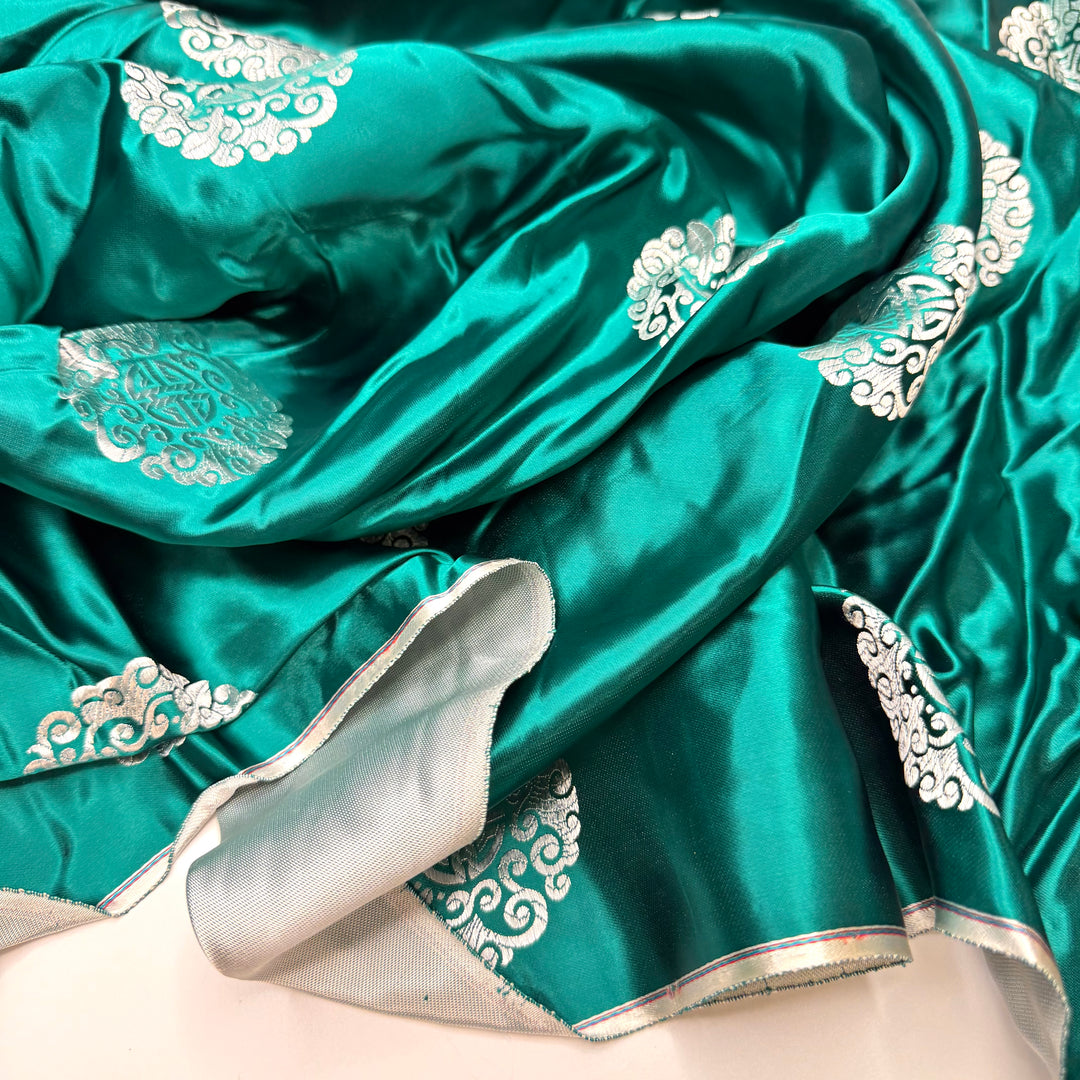 Magician Cape - Jacquard Silk Woven - Teal Silver Geometric - 2.6M Bundle