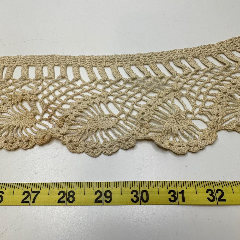 4" (102mm) Vintage Scalloped Crochet Lace Trim - Light Beige - 1.95M Bundle - True Deadstock supplies Fabric by private - Sustainable Textile | FABCYCLE