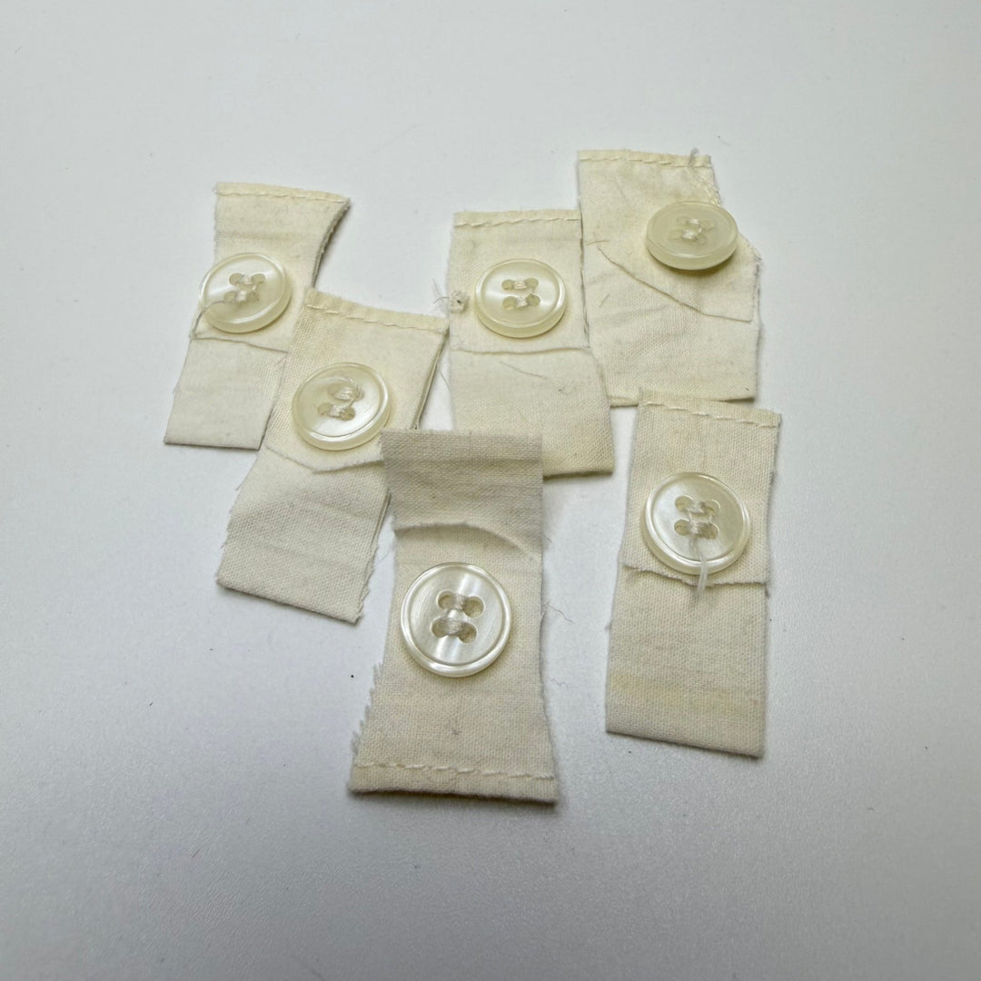 4 Hole Button - 10MM Plastic - Transparent White - 6 Pack - True Deadstock supplies Fabric by private - Sustainable Textile | FABCYCLE
