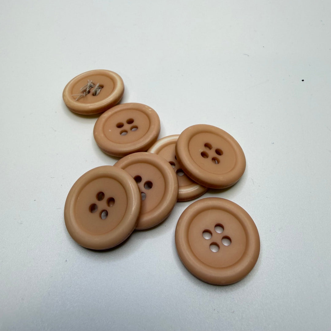 4 Hole Button - 20MM Plastic - Nude Pink - 7 Pack - True Deadstock supplies Fabric by private - Sustainable Textile | FABCYCLE