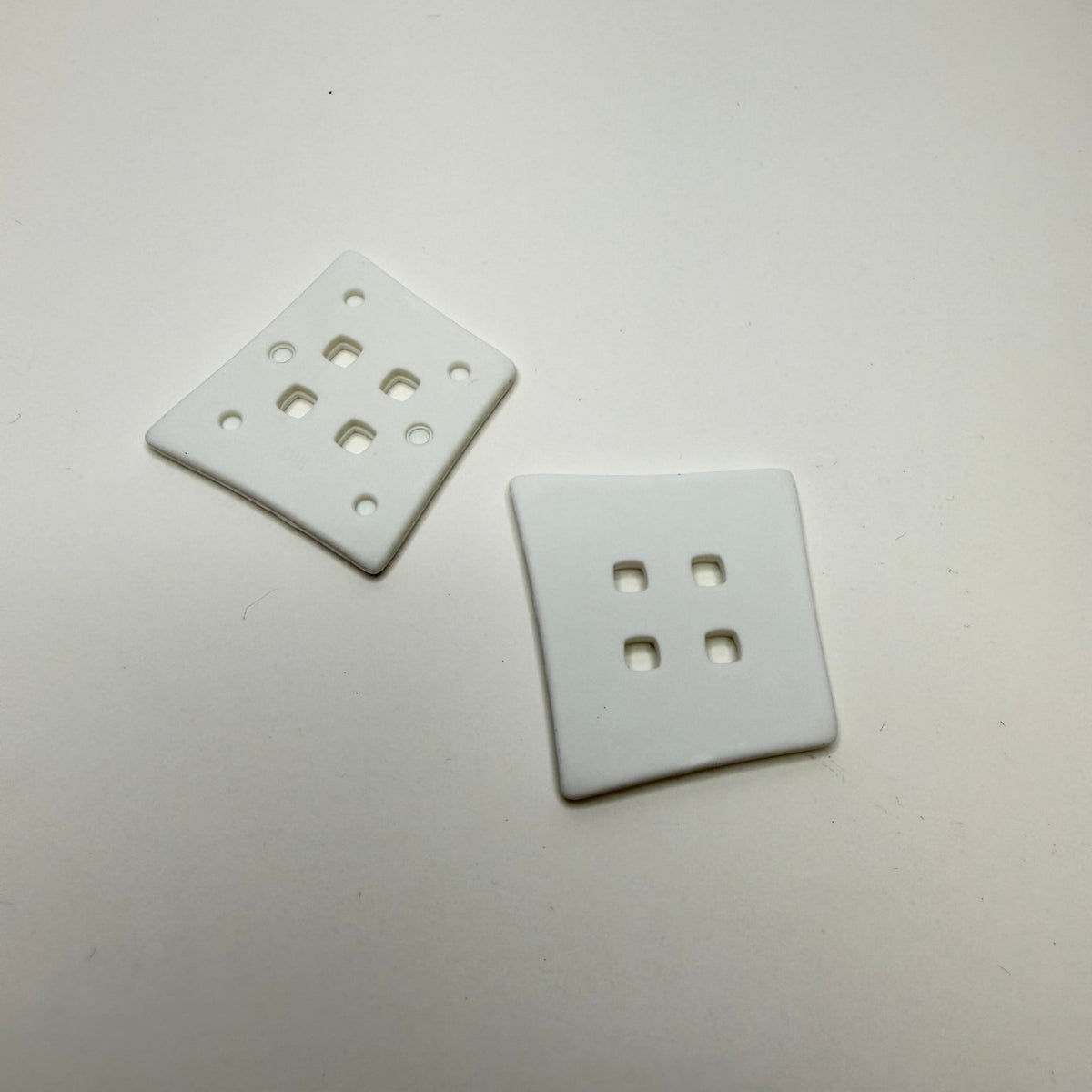 4 Hole Button - 45MM Plastic - White - True Deadstock supplies Fabric by private - Sustainable Textile | FABCYCLE