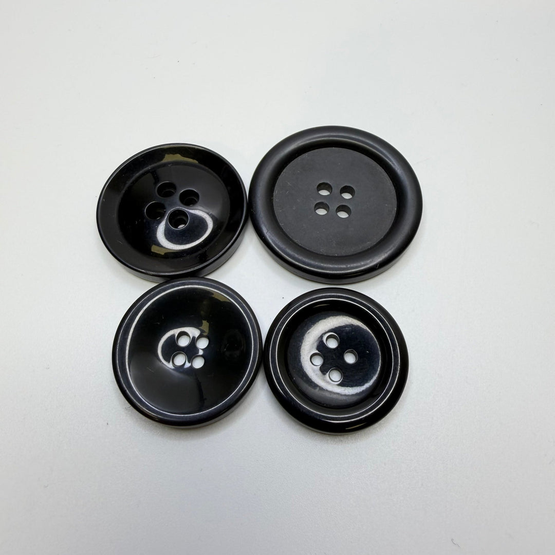 4 Hole Button - Plastic - Black - 4 Pack - True Deadstock supplies Fabric by private - Sustainable Textile | FABCYCLE