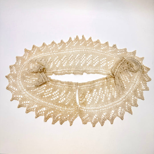 5" (127mm) Scalloped Crochet Lace Trim - Light Beige - 0.45M Bundle - True Deadstock supplies Fabric by private - Sustainable Textile | FABCYCLE