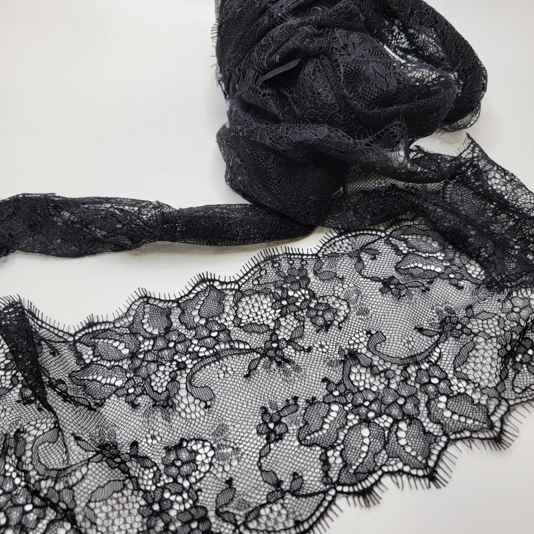 5" (127mm) Vintage Scalloped Mesh Lace Trim - Dark Navy - 2.85M Bundle - True Deadstock supplies Fabric by private - Sustainable Textile | FABCYCLE