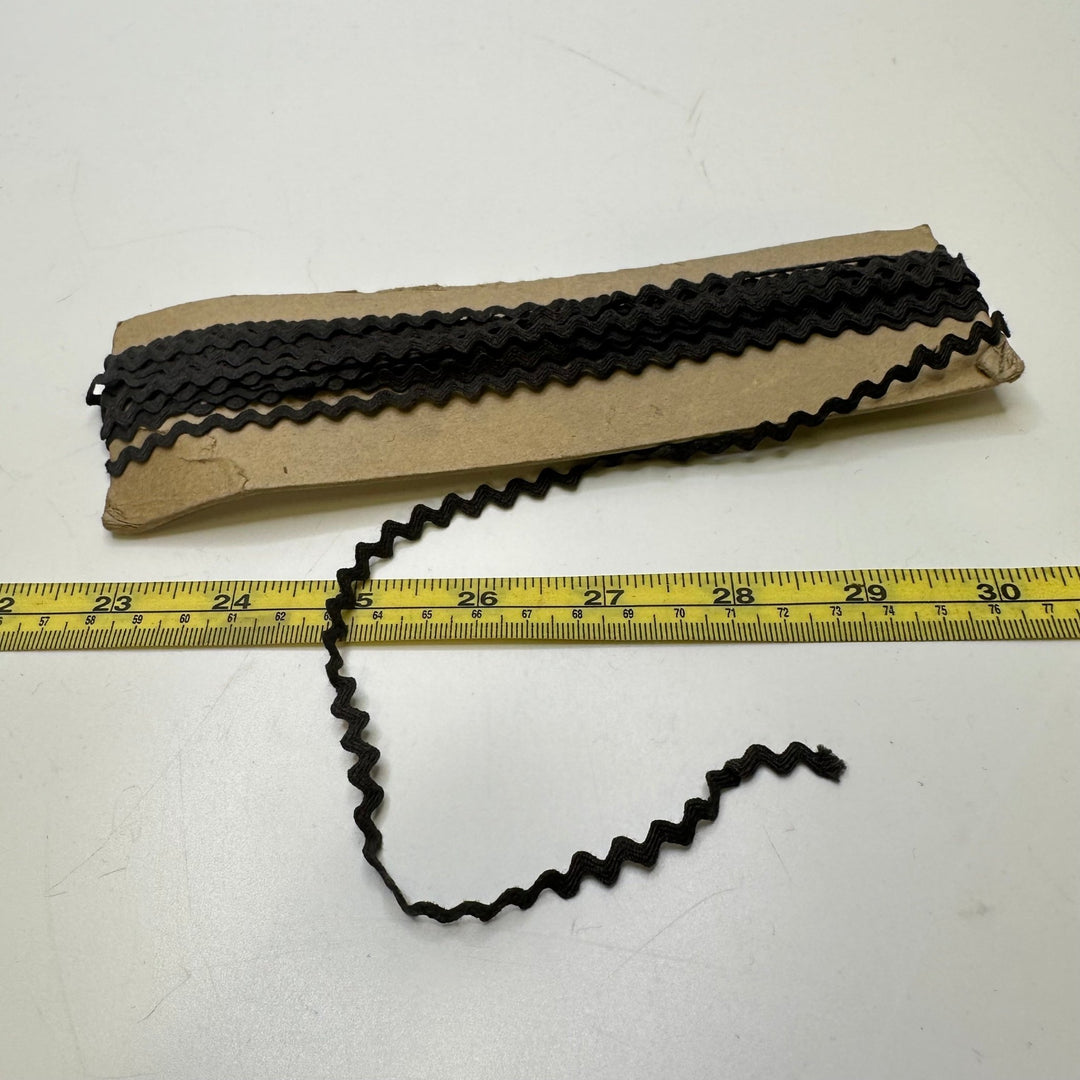 ¼" (6mm) Ricrac Trim - Dark Grey - 5.8M Bundle - True Deadstock supplies Fabric by private - Sustainable Textile | FABCYCLE