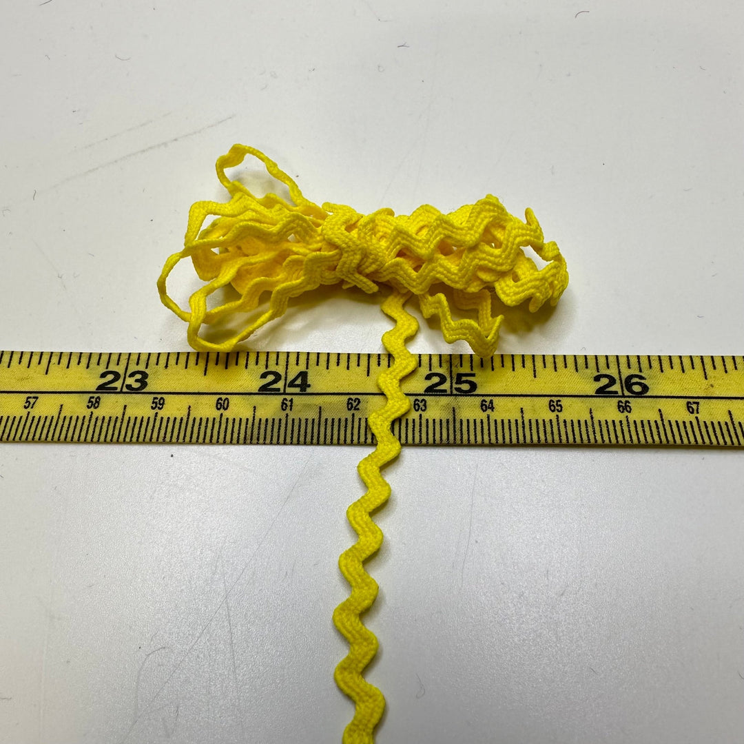 ¼" (6mm) Ricrac Trim - Yellow - 1M Bundle - True Deadstock supplies Fabric by private - Sustainable Textile | FABCYCLE